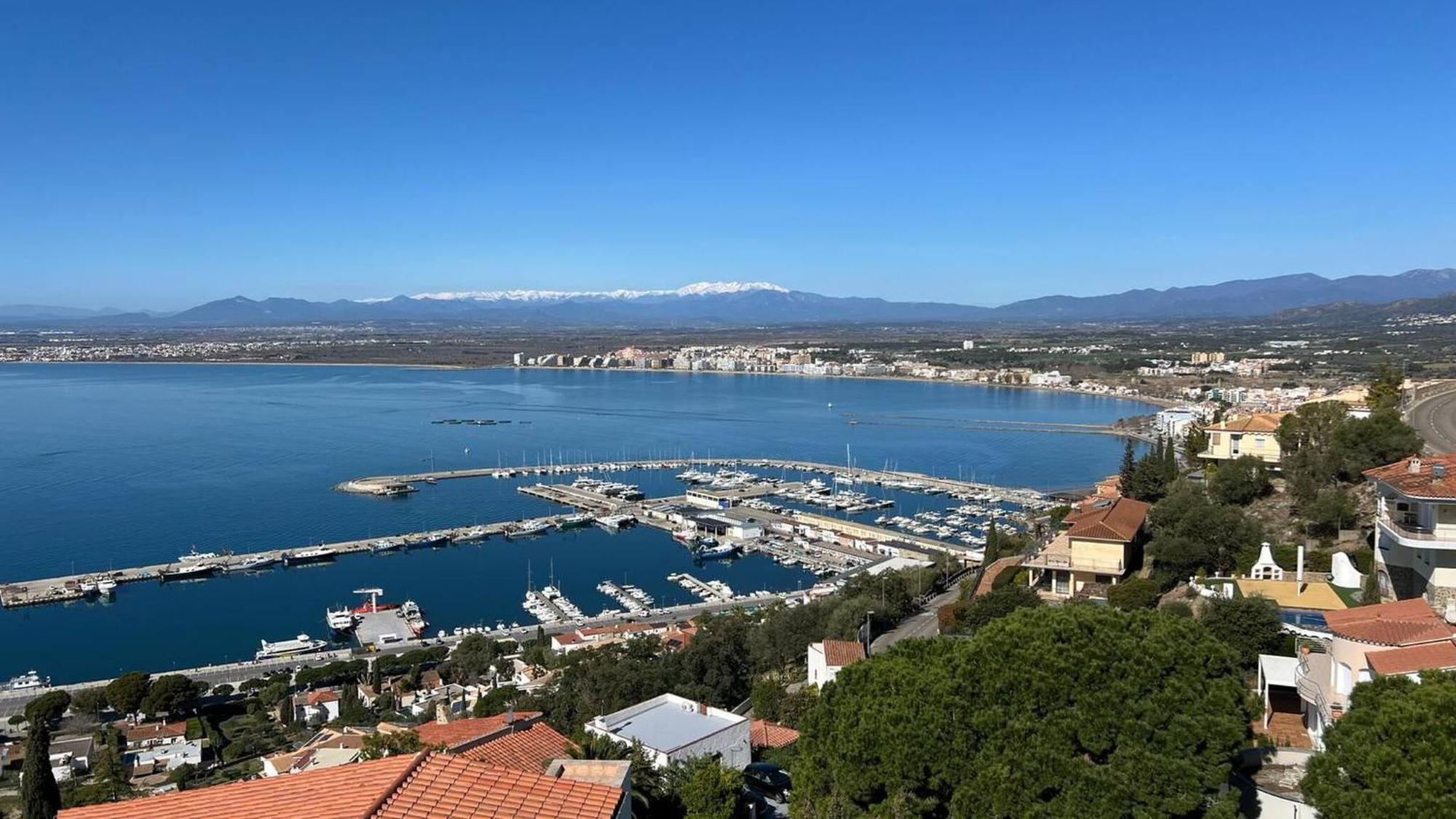 Precioso Piso Con Vistas Espectaculares Del Mar Av-50 Apartment โรเซส ภายนอก รูปภาพ