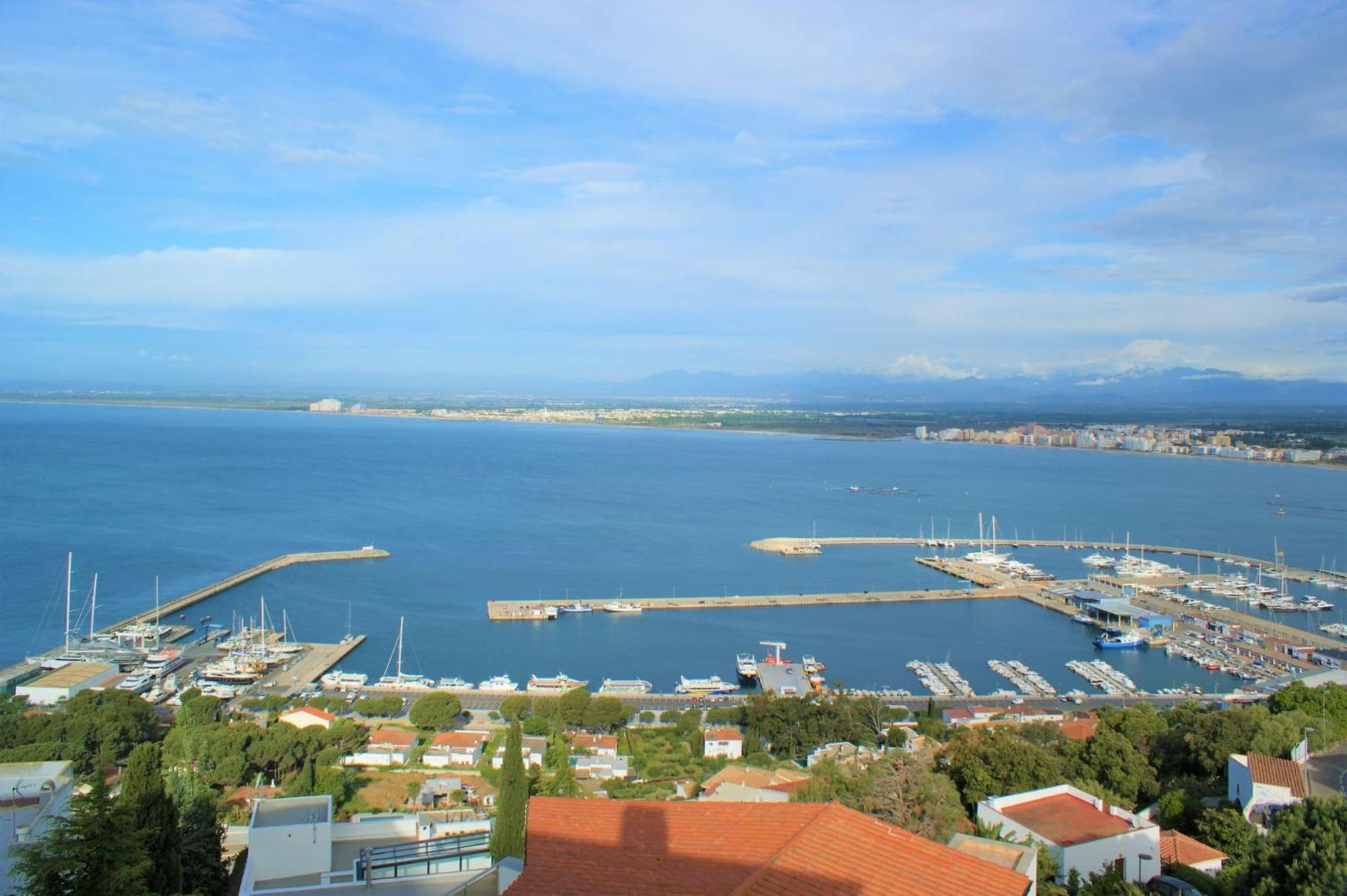 Precioso Piso Con Vistas Espectaculares Del Mar Av-50 Apartment โรเซส ภายนอก รูปภาพ