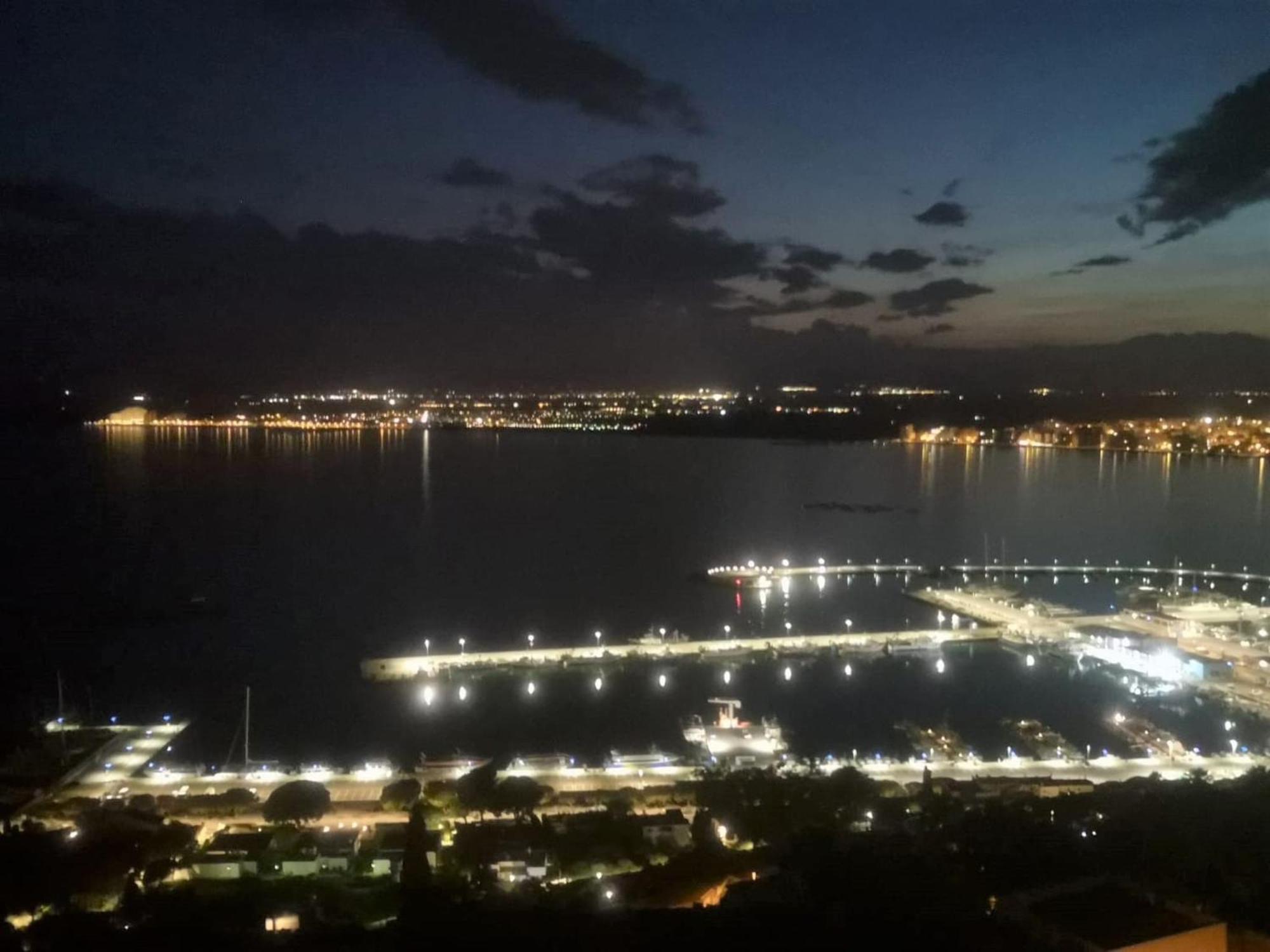 Precioso Piso Con Vistas Espectaculares Del Mar Av-50 Apartment โรเซส ภายนอก รูปภาพ